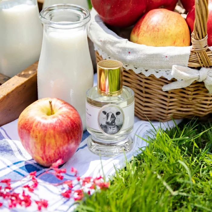 21c6aad7-11f1-4ac0-97f0-47de21cfedf0 Cow - Decant - Zoologist Perfumes